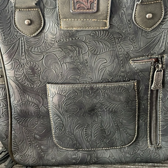 Trinity Ranch Purse - Picture 6 of 9